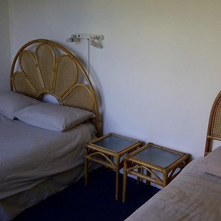 Jeffreys Bay Backpackers Hostel ภายนอก รูปภาพ