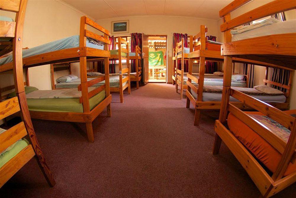 Jeffreys Bay Backpackers Hostel ภายนอก รูปภาพ