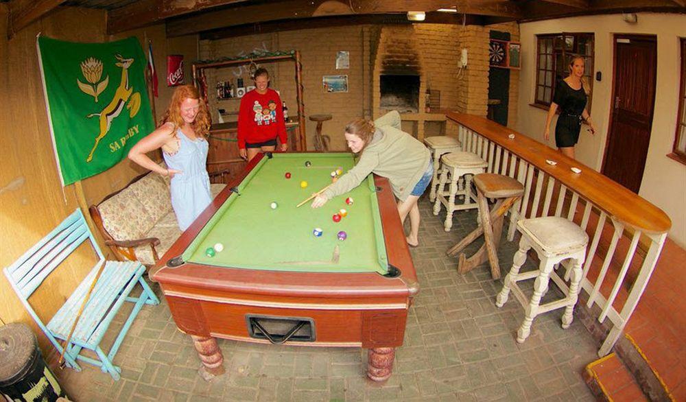 Jeffreys Bay Backpackers Hostel ภายนอก รูปภาพ