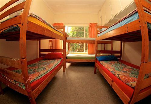 Jeffreys Bay Backpackers Hostel ภายนอก รูปภาพ