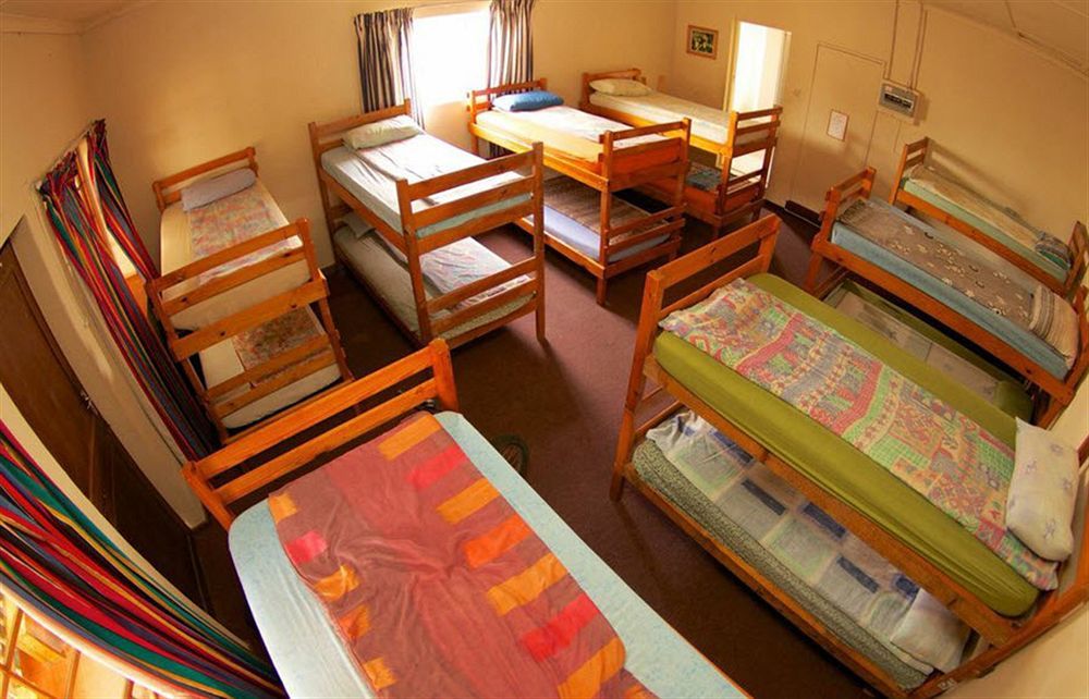 Jeffreys Bay Backpackers Hostel ภายนอก รูปภาพ