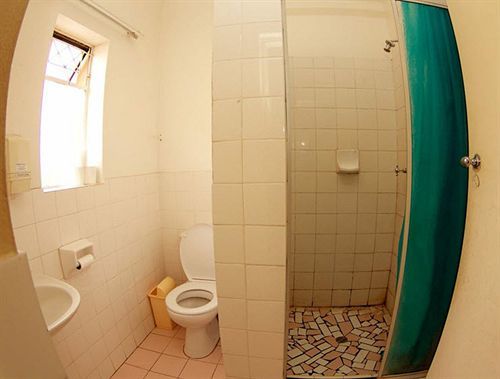 Jeffreys Bay Backpackers Hostel ภายนอก รูปภาพ
